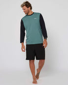 Follow Water Raglan 3/4 Tee - Black/Olive 6