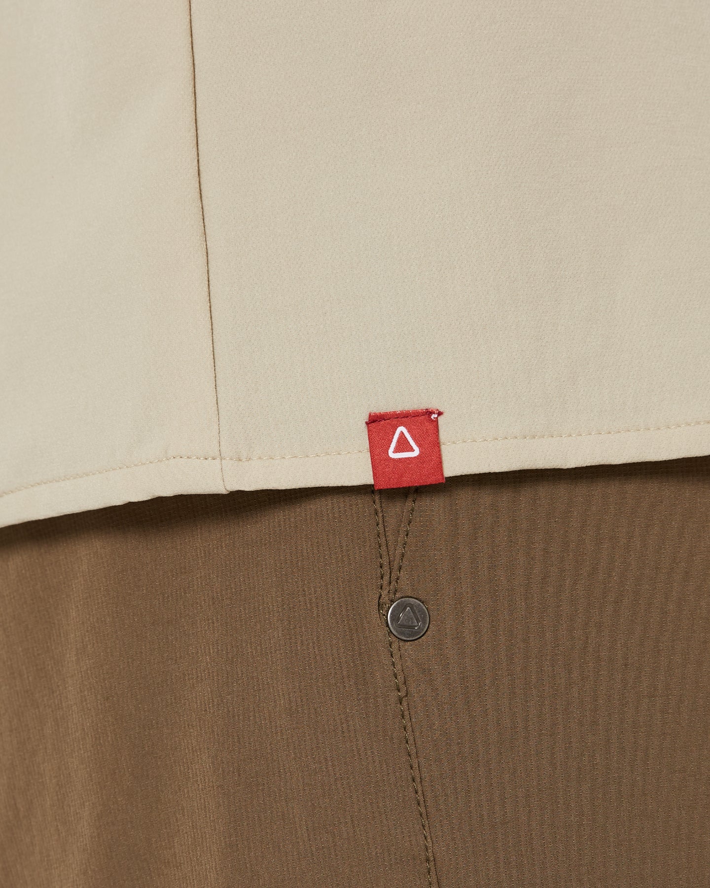 Follow Travel Shirt S/S - Cream 2