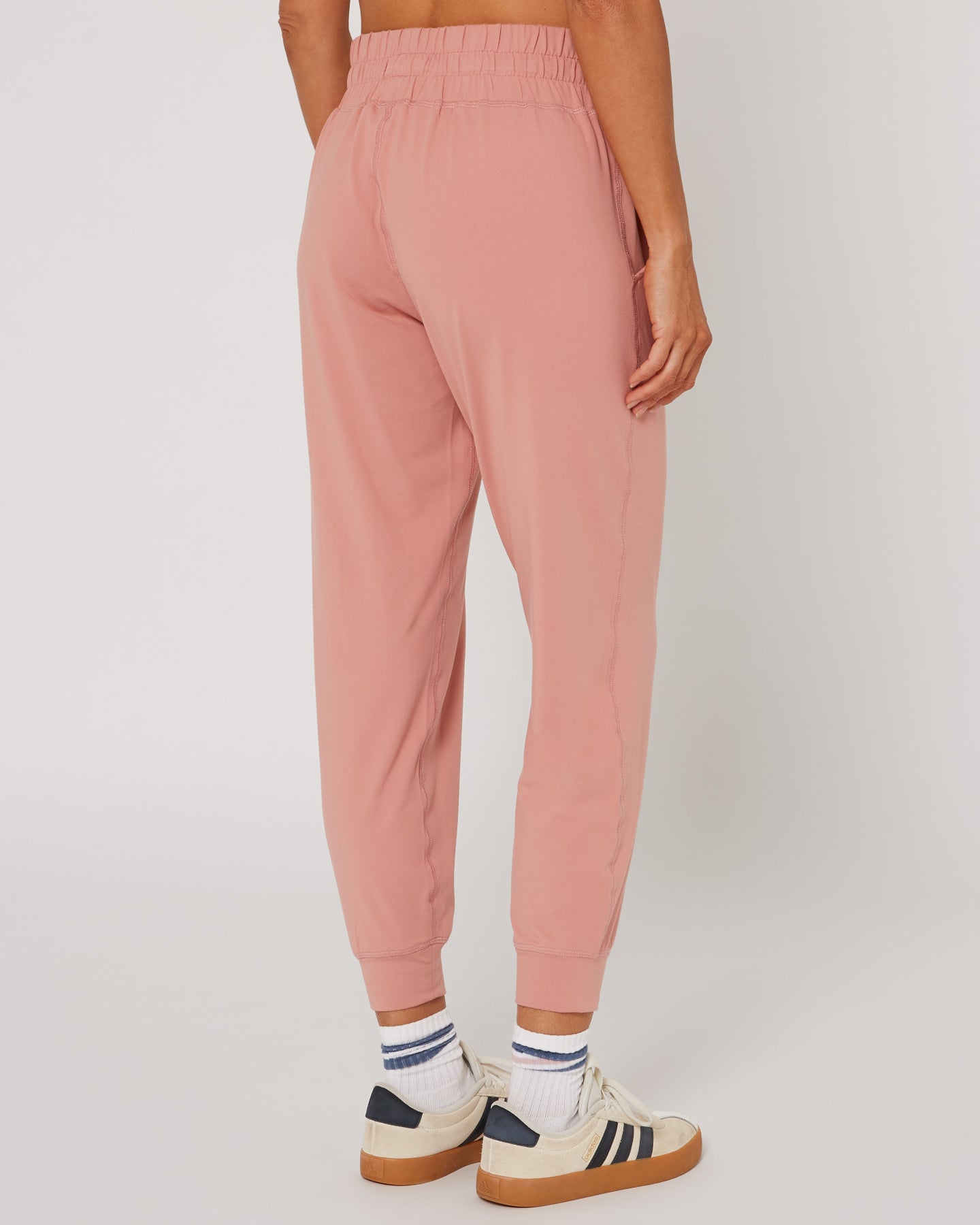 Follow Serena Jogger - Pastel Pink 9