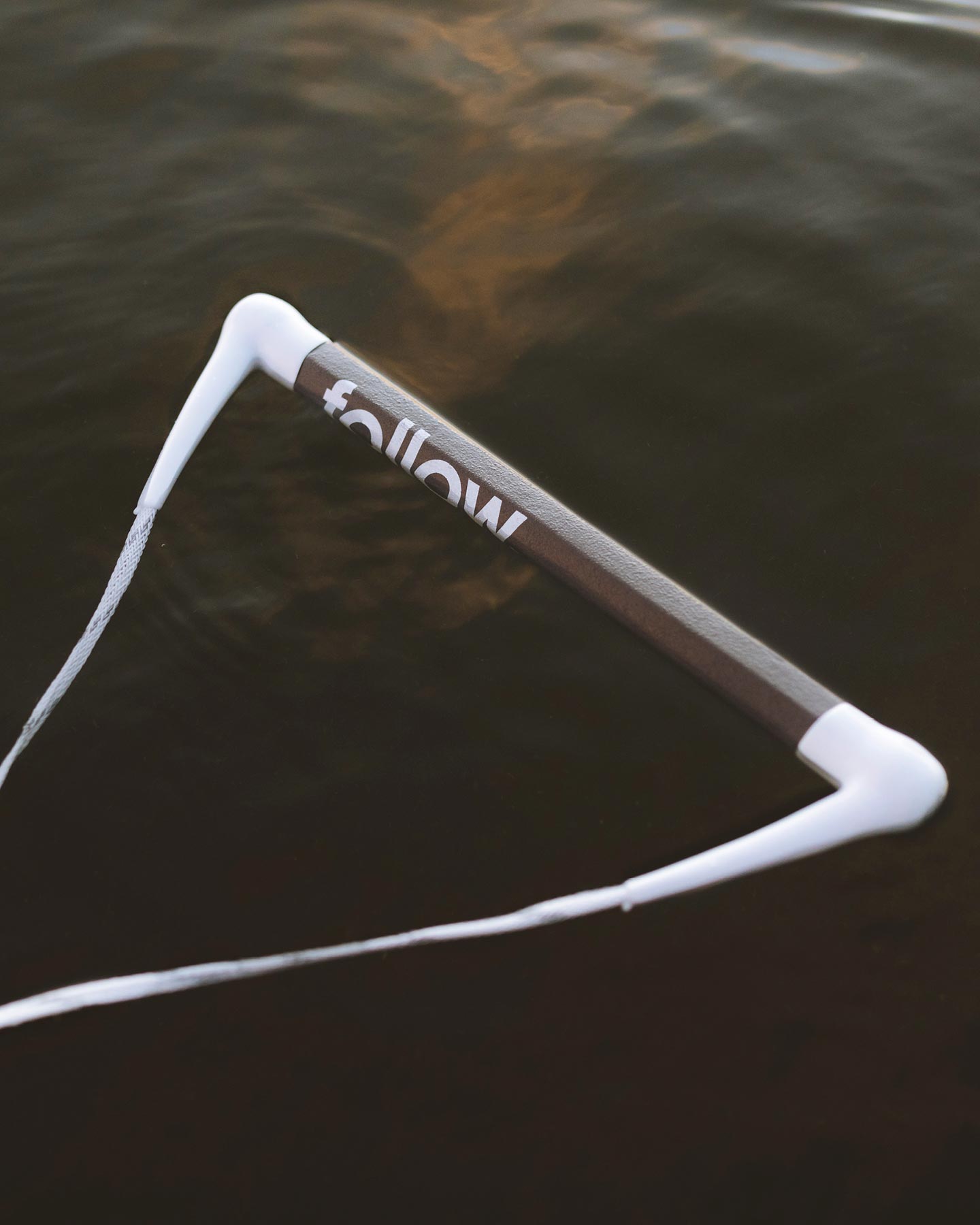 Follow Delta Pro Package - Salt/Pepper - Lifestyle 2