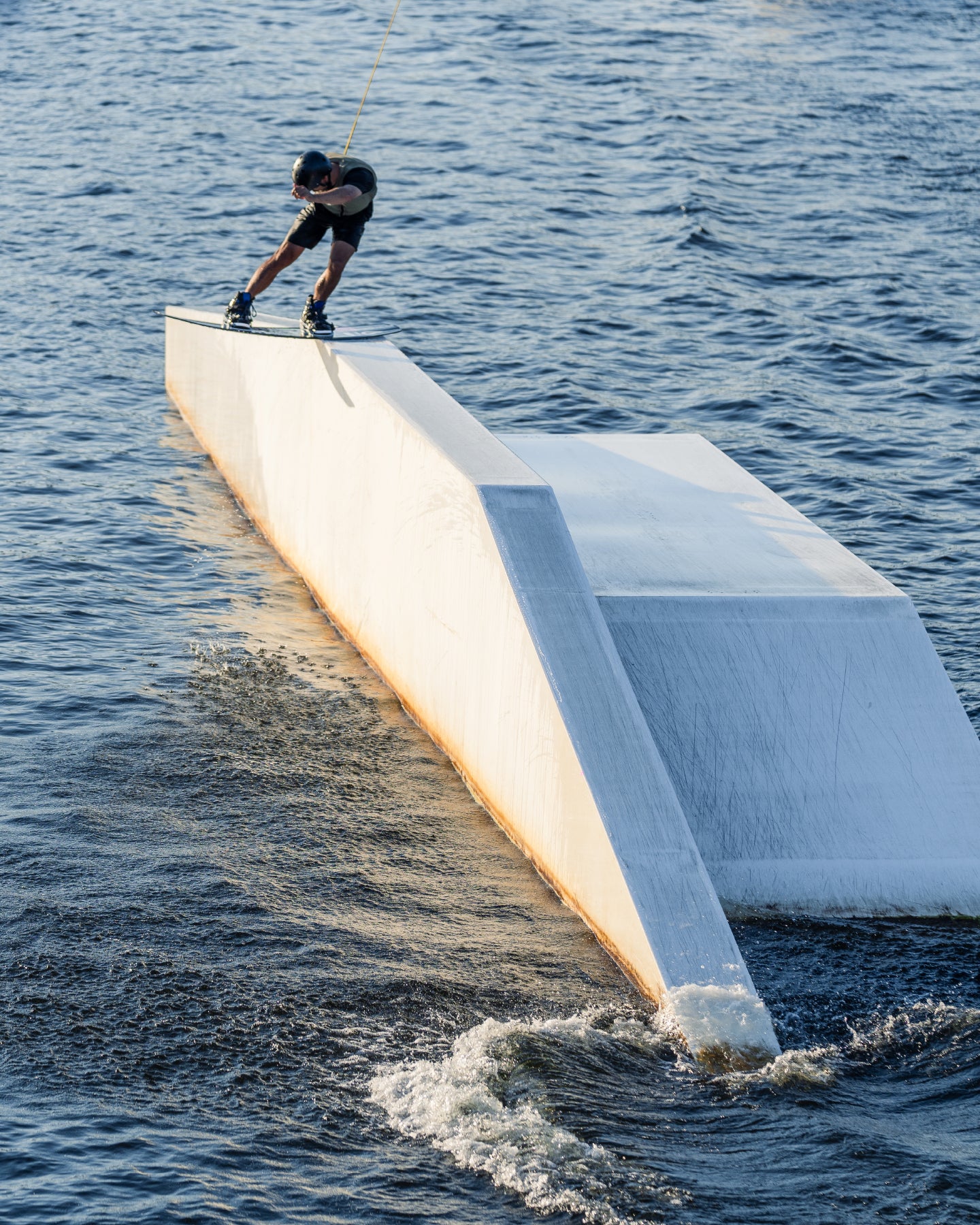 Follow Vid Impact- Sand - lifestyle 3