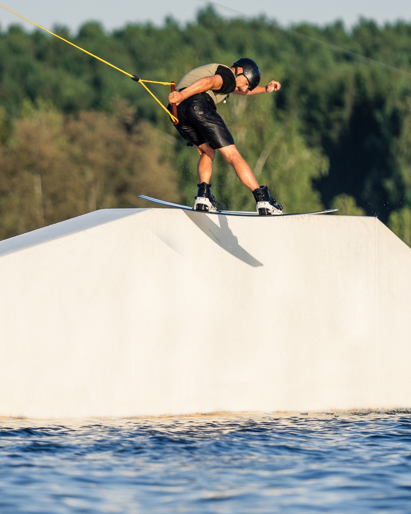 Follow Vid Impact- Sand - lifestyle 4