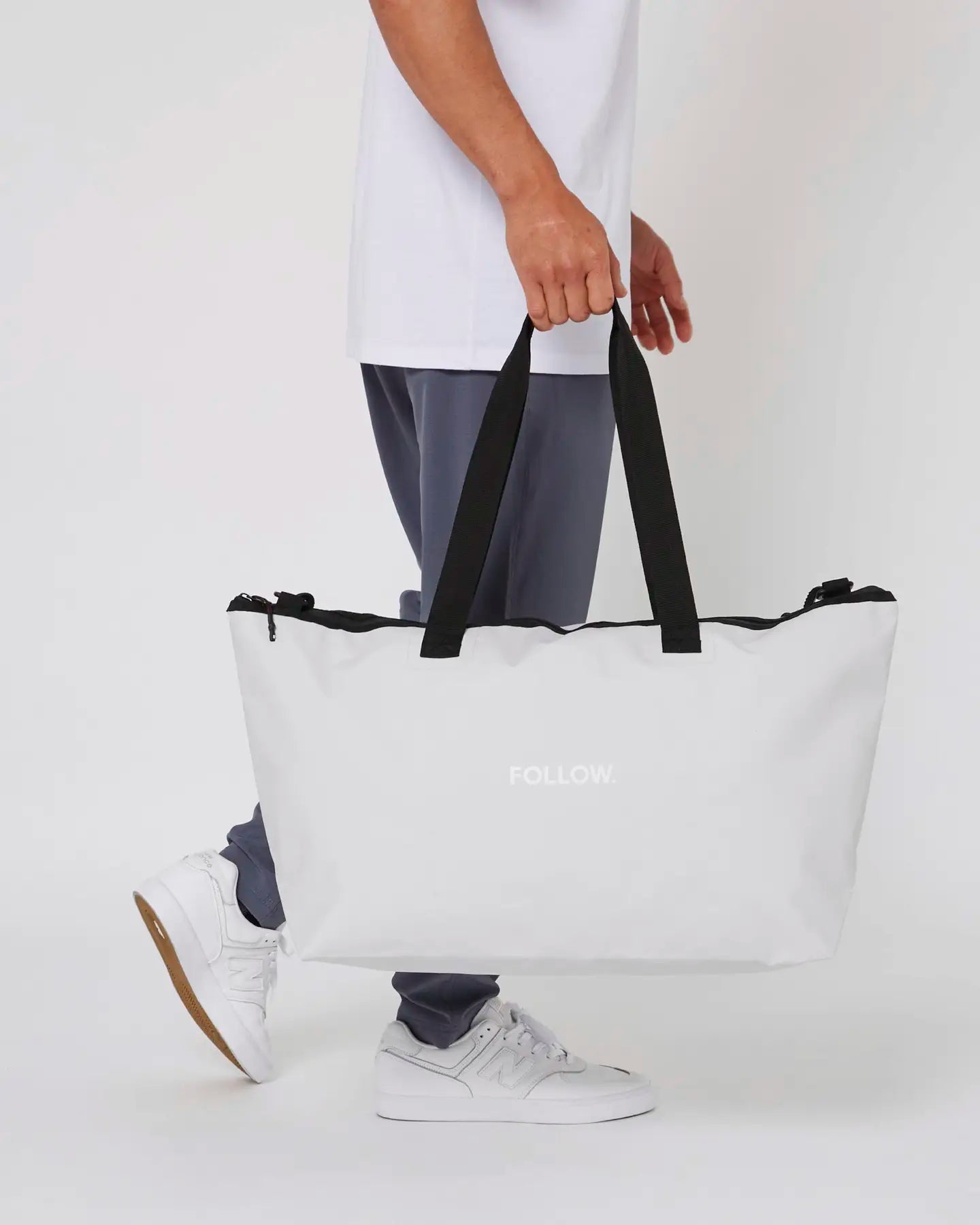 Follow Life Board Travel Bag - Light Grey lifestyle 1