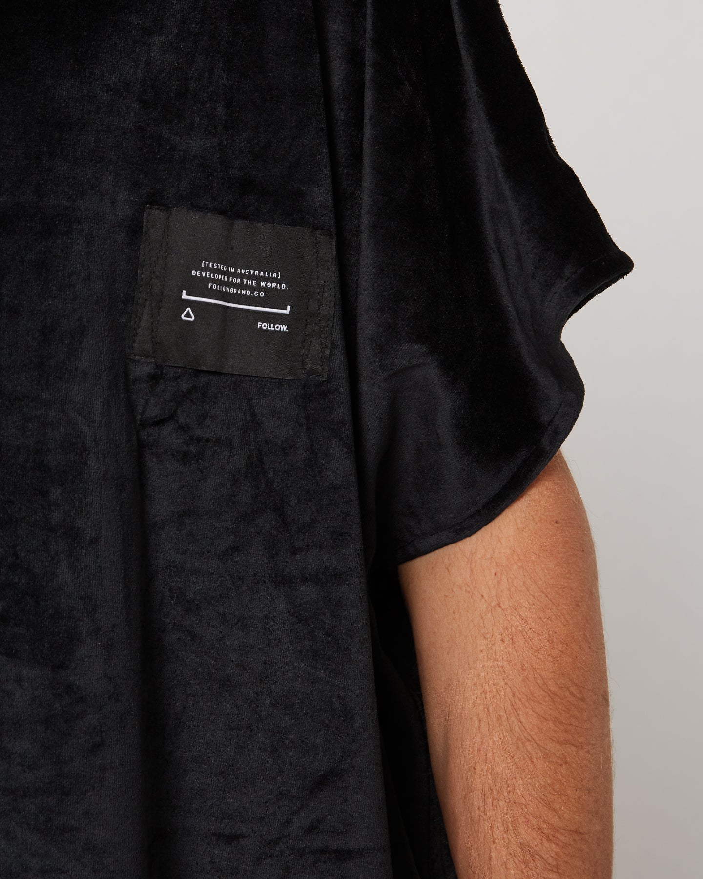 Follow Corp Towlie - Black — changing robe poncho towel, product image 8