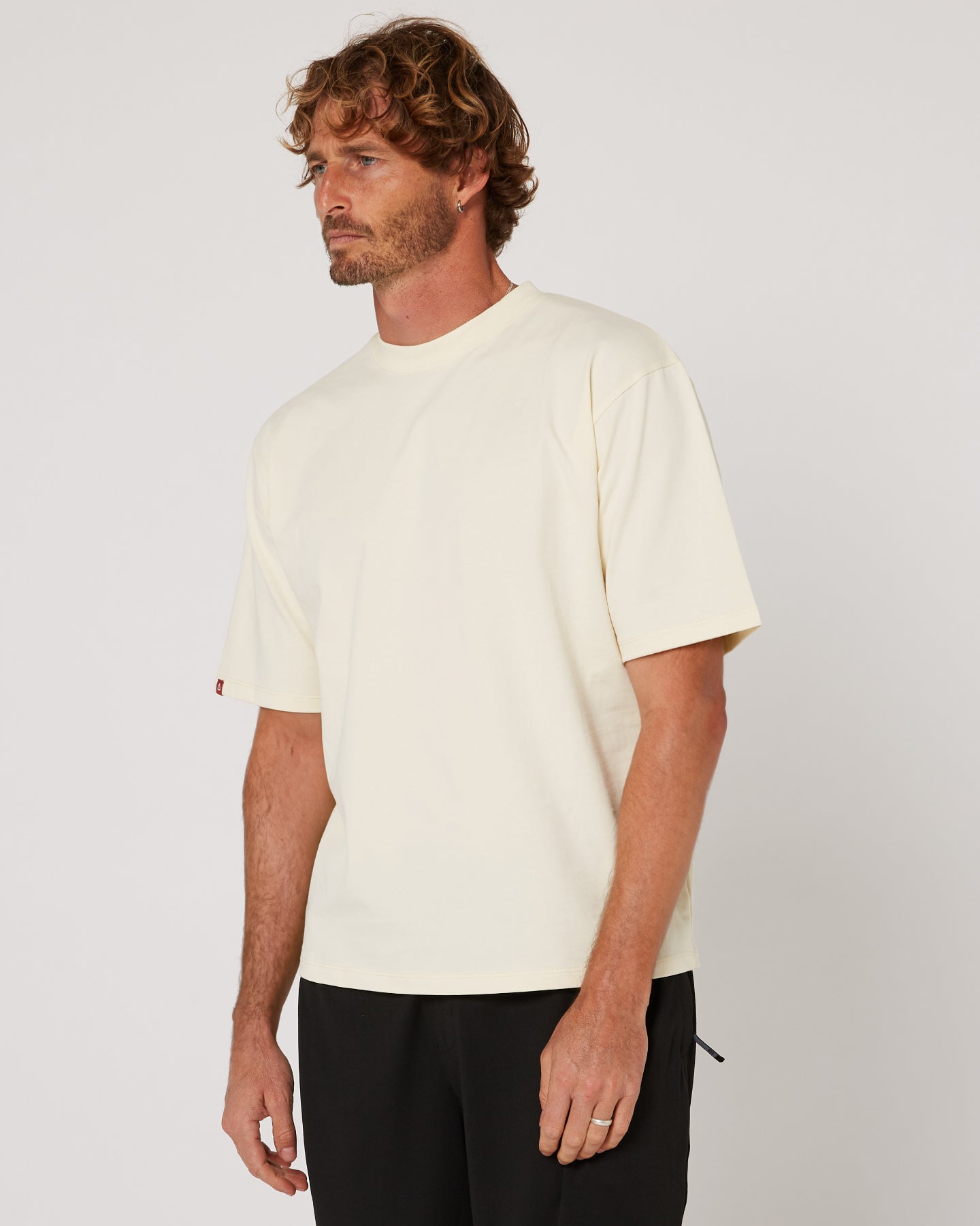 Follow Modern Tee - Cream 4