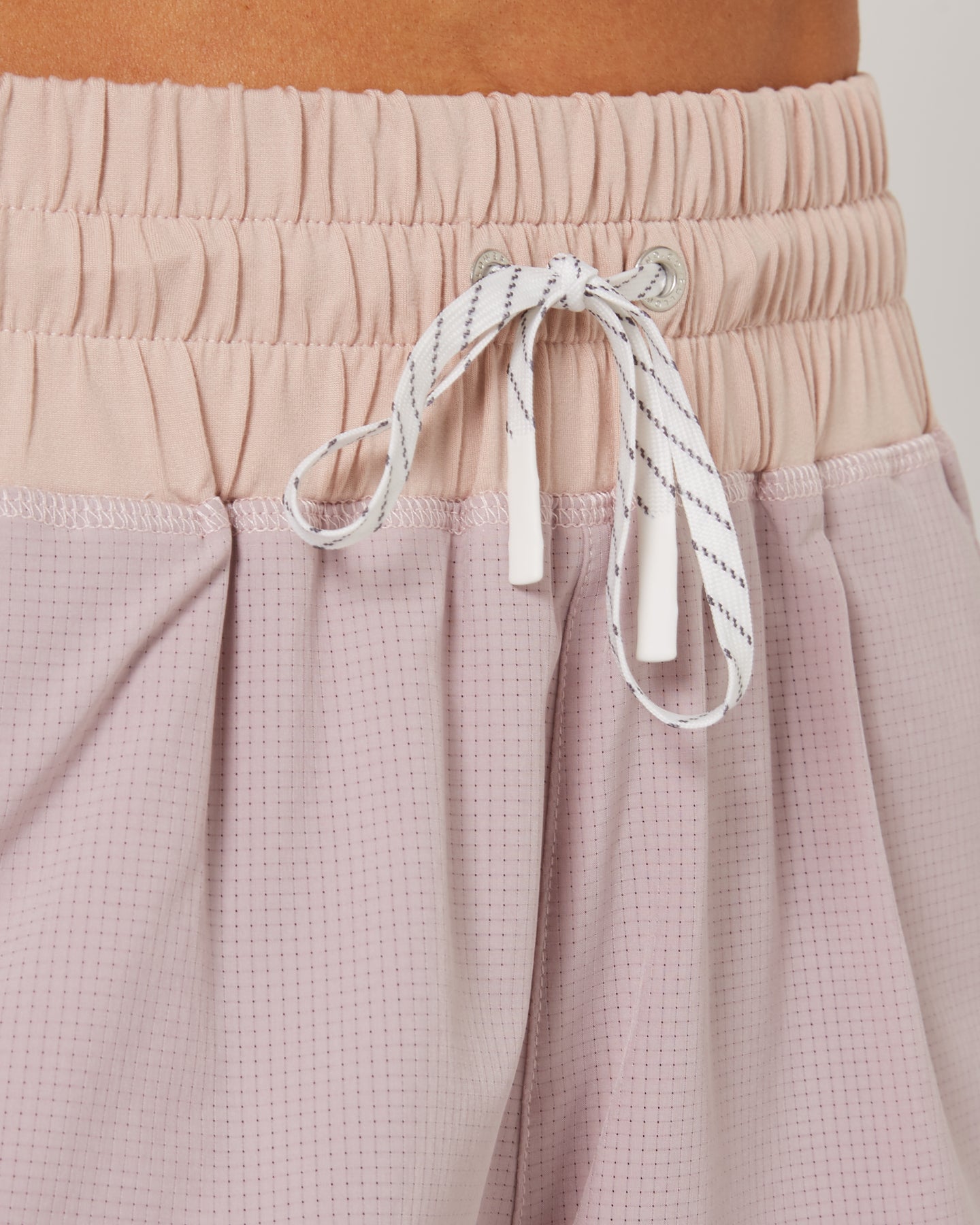 Follow Maven Shorts - Pastel Pink 8