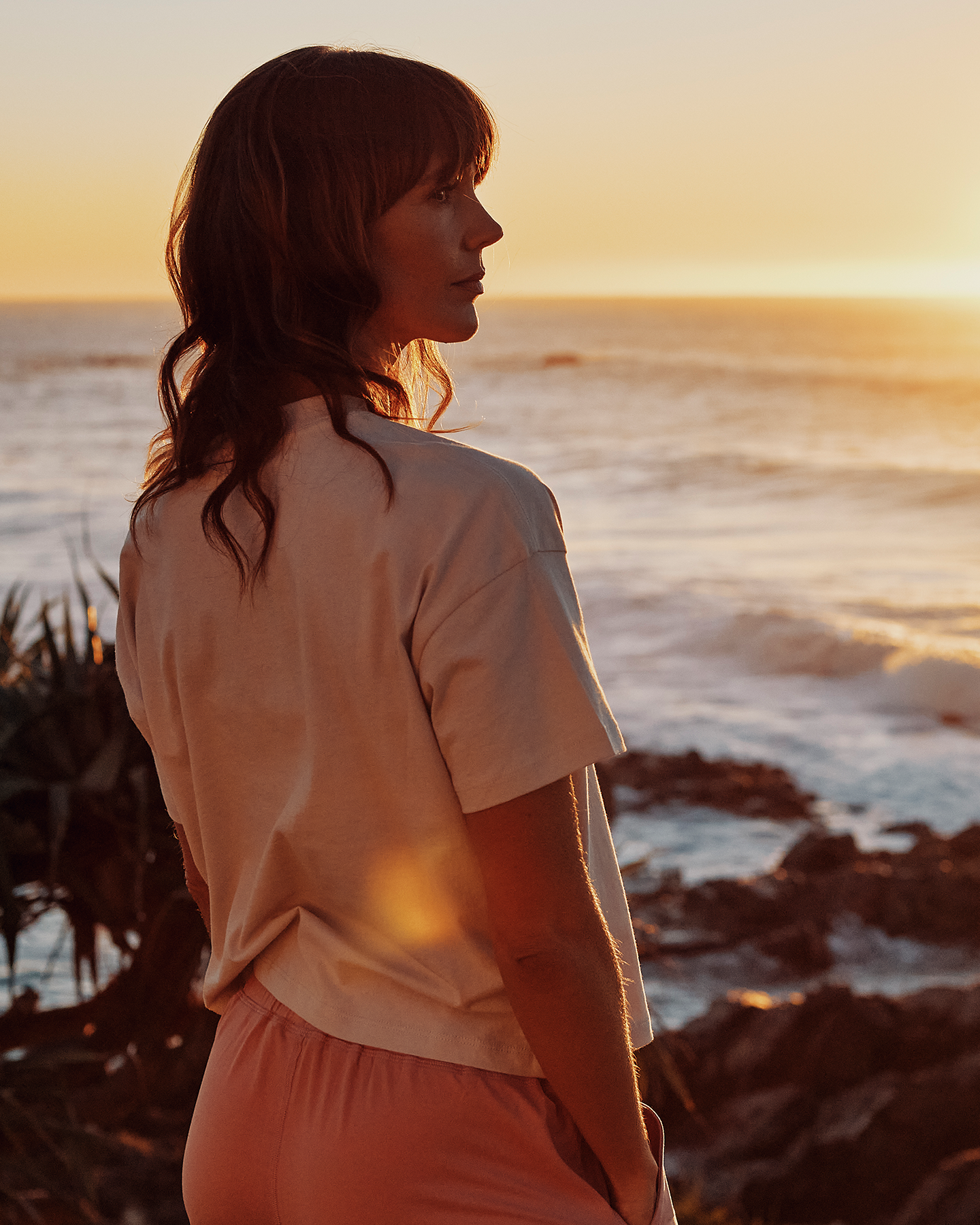 Follow Rhea Oversized Tee - Sand Lifestyle 2