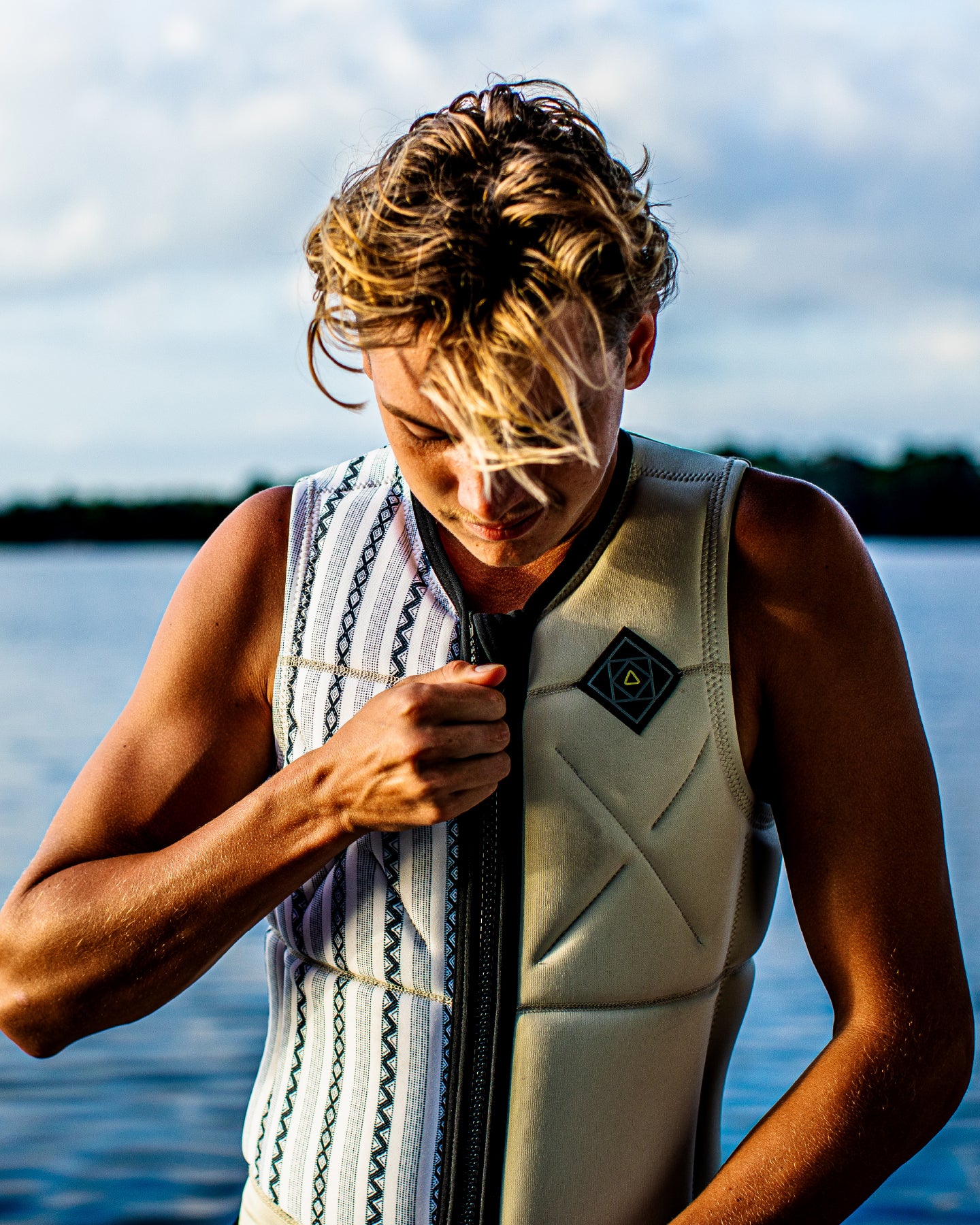 Follow Unity Impact Vest Off White Follow USA