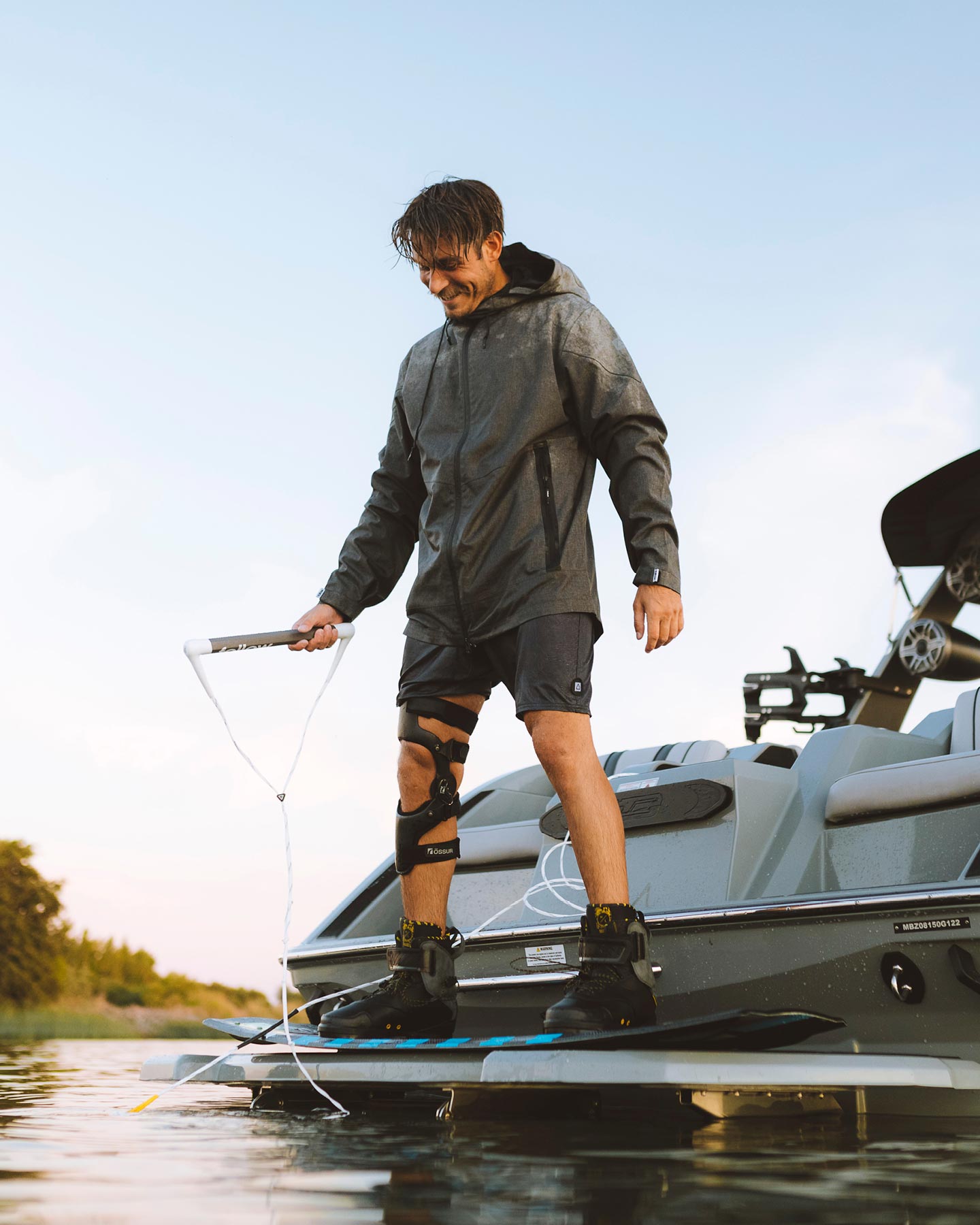 Follow Layer 3.11 Spray Twelker - Charcoal – Follow USA